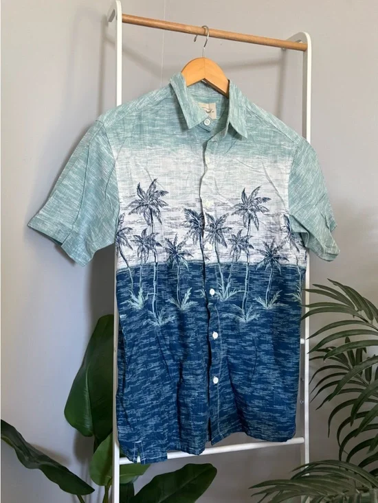 RedHead Men's Short-Sleeve Palm Print Button-Down Shirt - Teal/Blue - Picture 3 of 11
